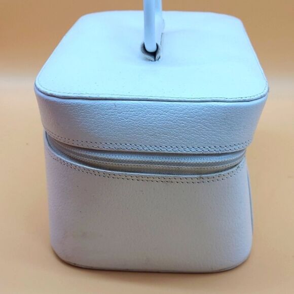 Authentic Gucci Cosmetic Case - Picture 4 of 10